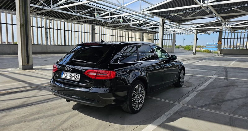 Audi A4 cena 49900 przebieg: 259314, rok produkcji 2015 z Barczewo małe 379